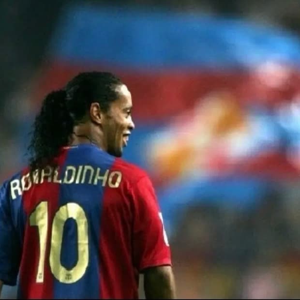 06-08 바르셀로나 홈 No.10 호나우지뉴