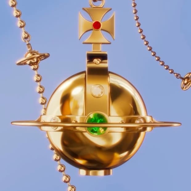 비비안 웨스트우드 나나 ORB 라이터 목걸이