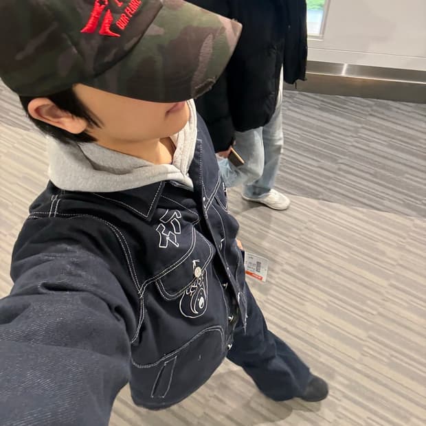 위캔더스 데님 자켓 팝니다.