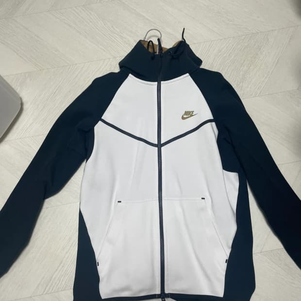 나이키 테크팩 (한정판)L