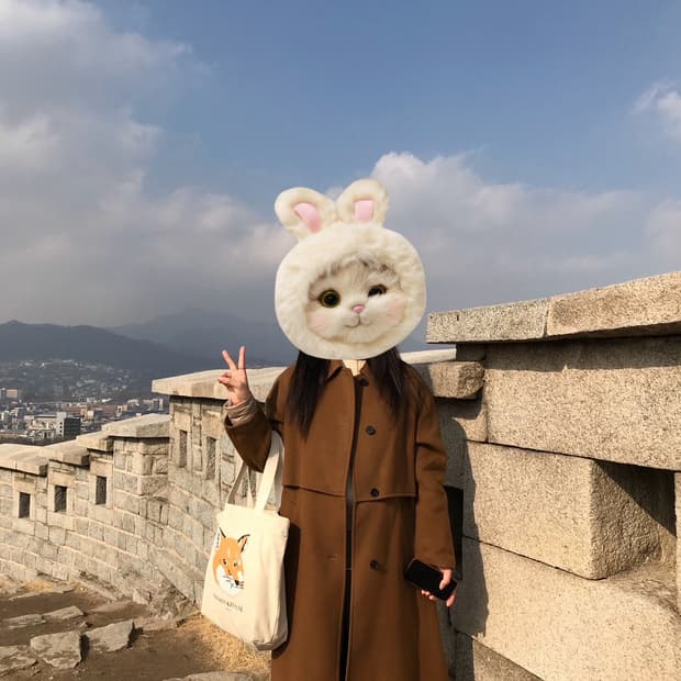 스튜디오 톰보이 코트