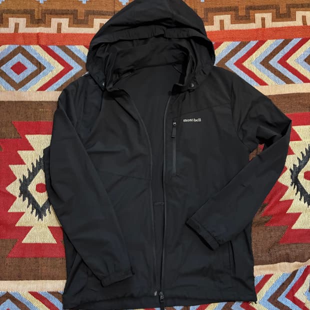 100) 몽벨 초경량 바람막이 블랙 러닝용