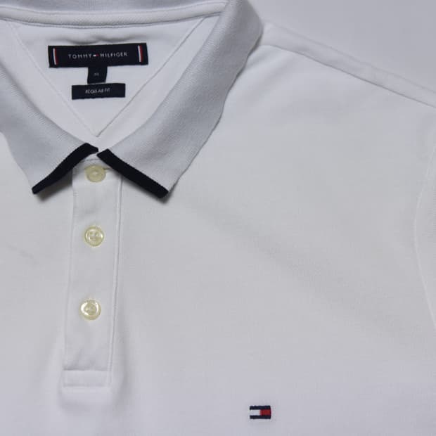 타미힐피거 화이트 반팔 카라티 XL 거의 새상품