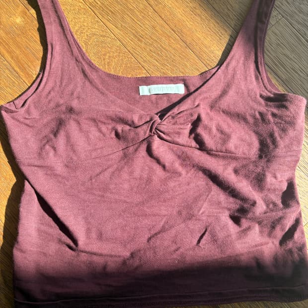 뉴뉴 꼬임 나시 버건디