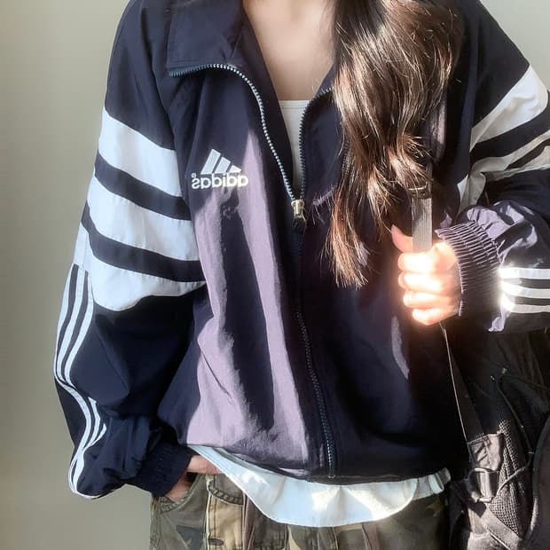 아디다스 바람막이