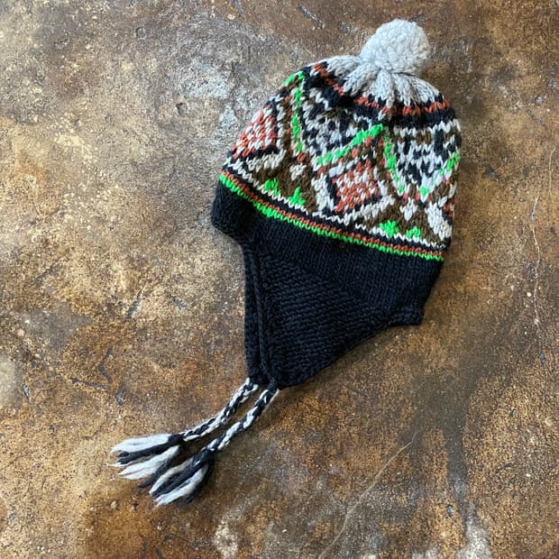 준야와타나베 울 니트 이어플랩