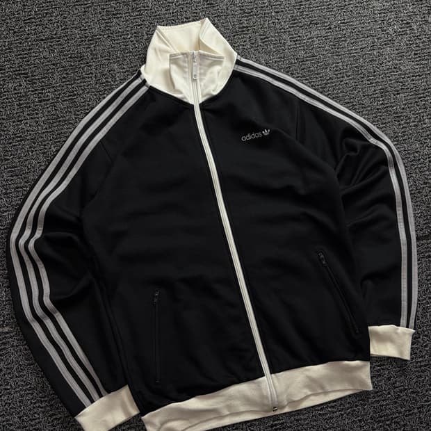 00s 아디다스 올드스쿨 버켄바우어 블랙 실버 트랙탑 1785