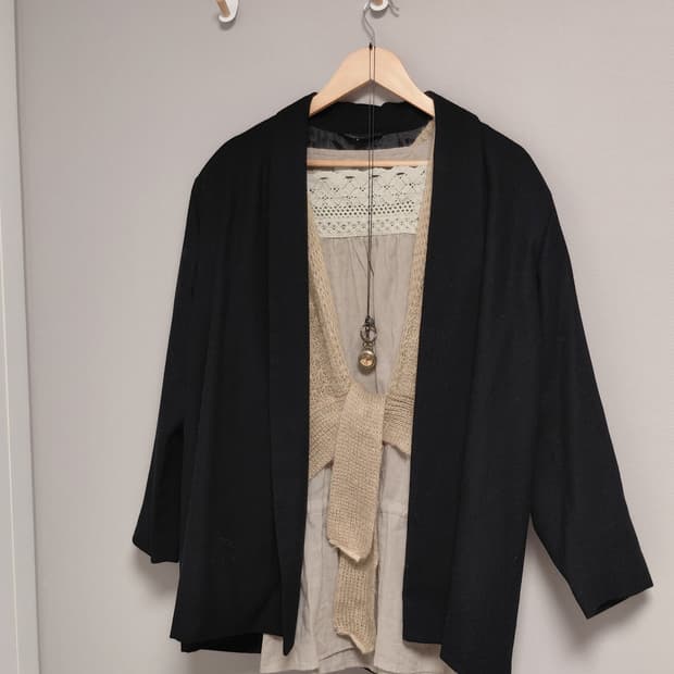 숄 드레이프 블랙 자켓