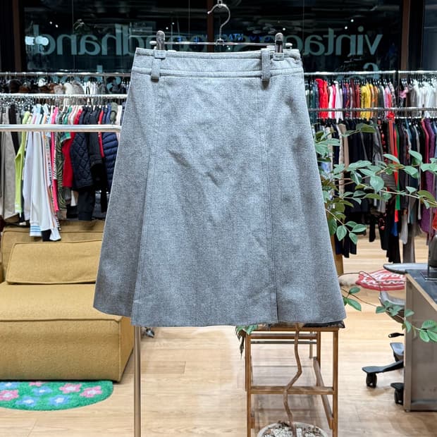 셀린느 그레이 울 핀턱 미디스커트