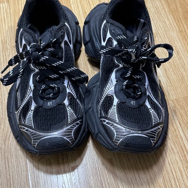 발렌시아가 3xl 42사이즈