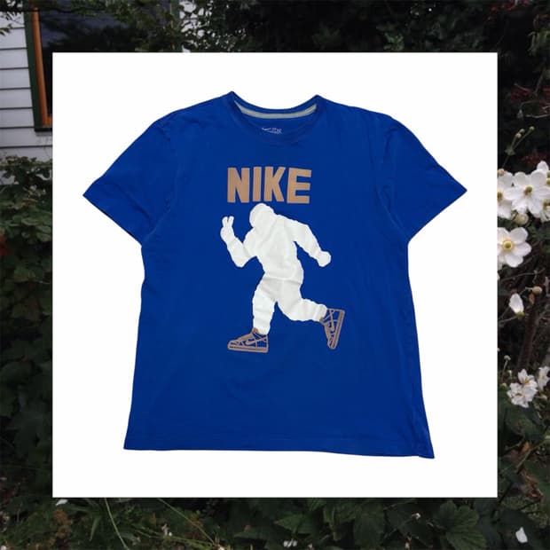 나이키 프린팅 반팔티