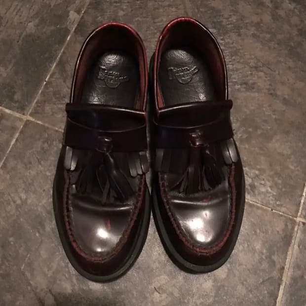 닥터마틴 아드리안 버건디 235mm