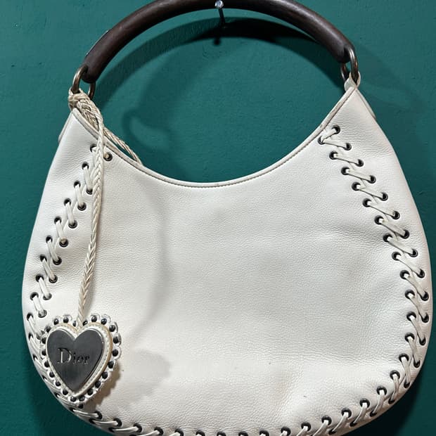 디올 화이트 레이스업 호보백