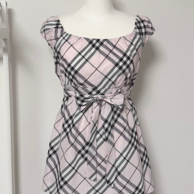 일본빈티지 대대장 버버리 블루라벨 핑크 노바체크 캐미솔 블라우스