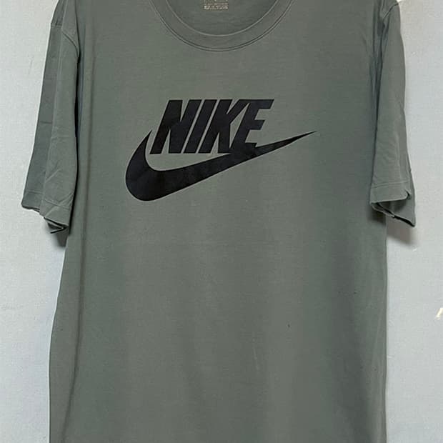 NIKE 나이키 남자 반팔티 캐주얼 시원한 L 100