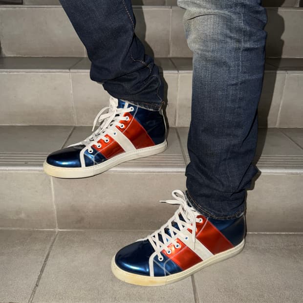 마크 제이콥스 페이던트 레더 하이탑