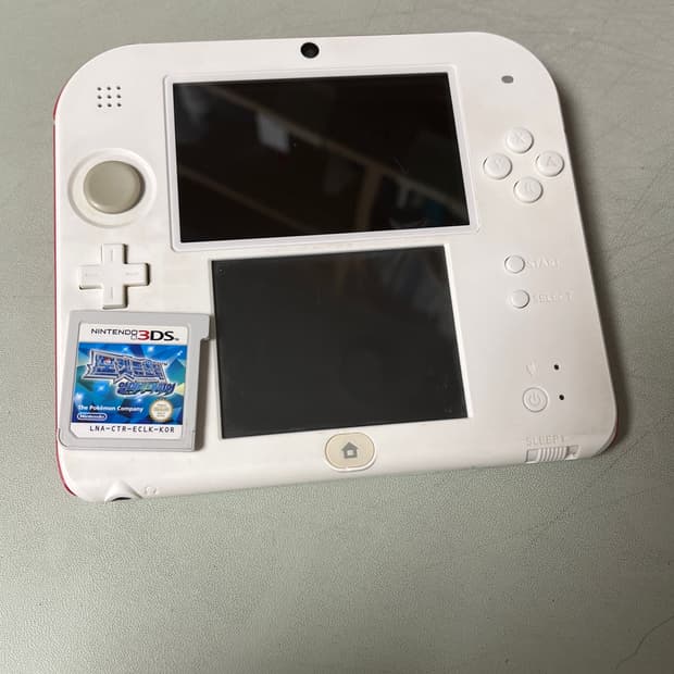 닌텐도 2ds 식빵 화이트 + 알파사파이어