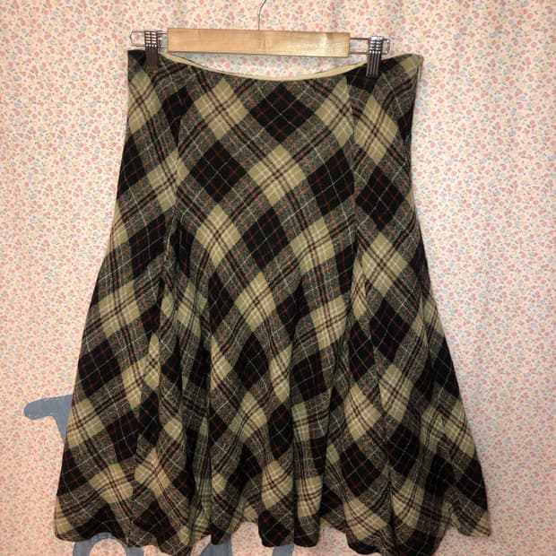 check flare skirt