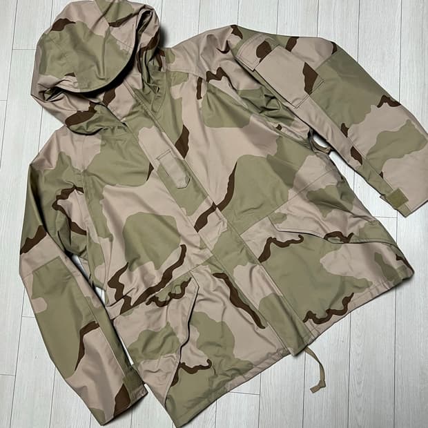 오리지널미군 ECWCS GEN1 L6 고어텍스 데저트 카모 파카 L/S