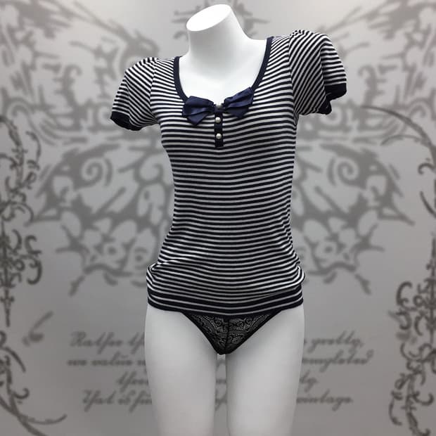 Tokyo Girl Stripe Ribbon T-shirts