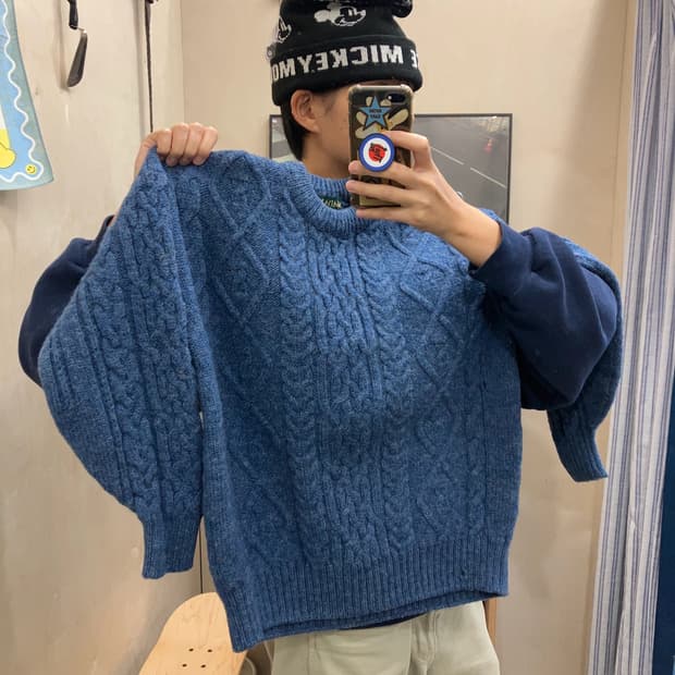 vtg sweater