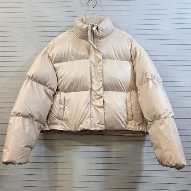 아이보리 크롭 패딩 점퍼