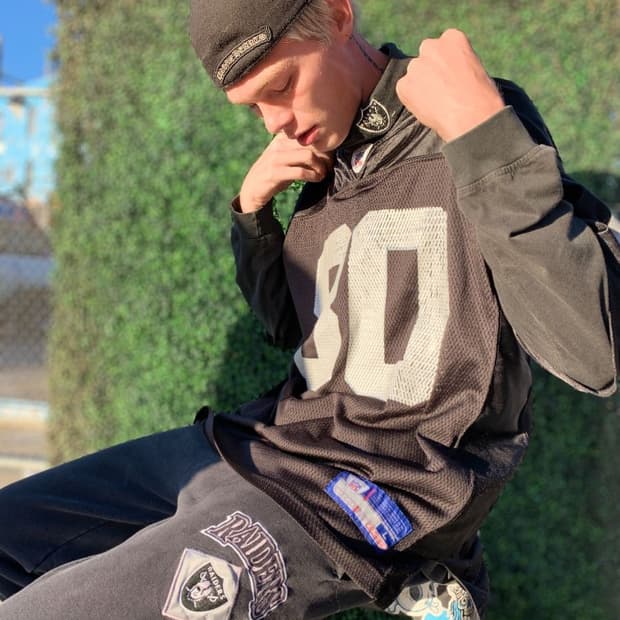 🌊NFL Raiders moc neck t shirts