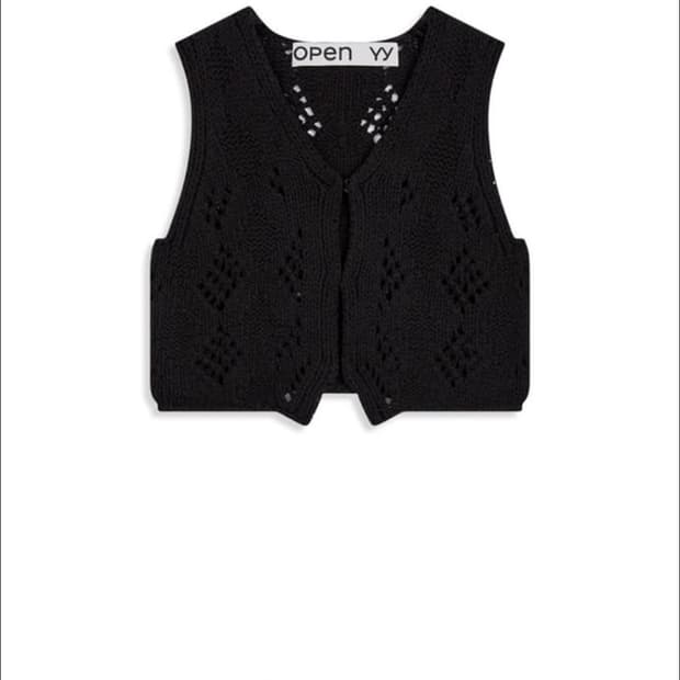 ARGYLE POINTELLE KNIT VEST, BLACK