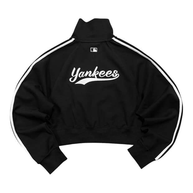 ✨ (바배) MLB 뉴욕양키즈 반집업 크롭 맨투맨