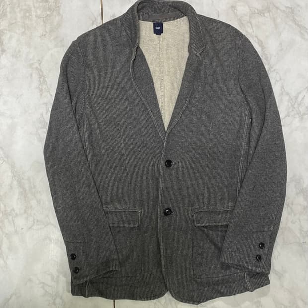 GAP 갭 니트 가디건 100 사이즈