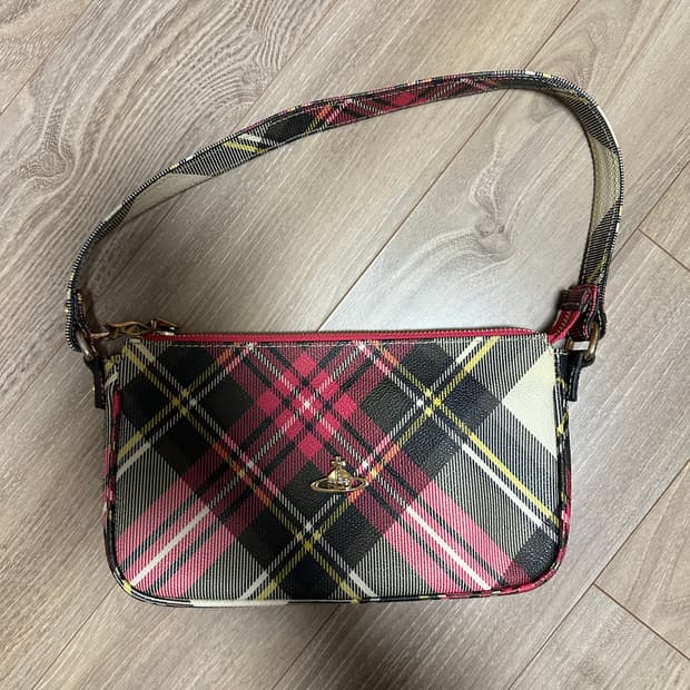 비비안웨스트우드 토트백