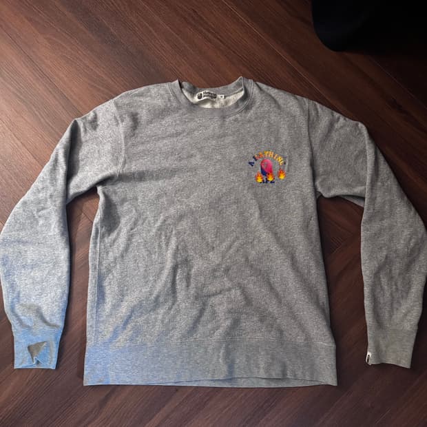 베이프 해시태그 맨투맨