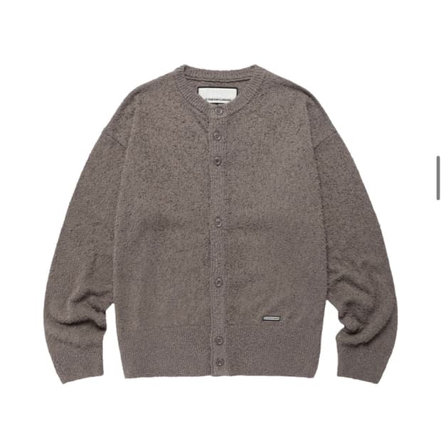 더바이닐하우스 ROUND NECK CARDIGAN