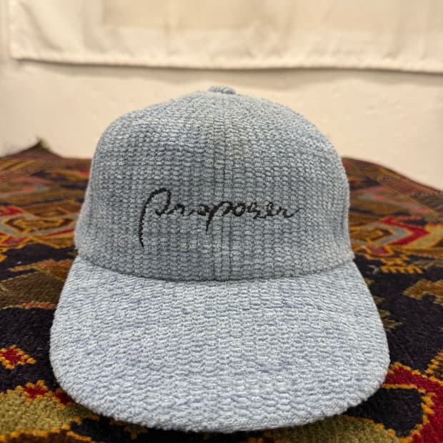 빈티지 자수 부클 스트랩 캡