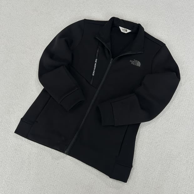 노스페이스 블랙 소프트쉘 자켓 m