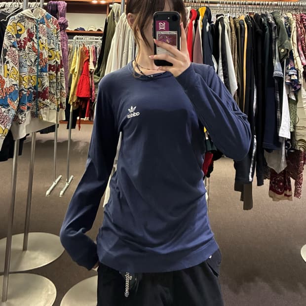 L)Adidas 빈티지 여성 로고 자수 네이비 롱슬리브