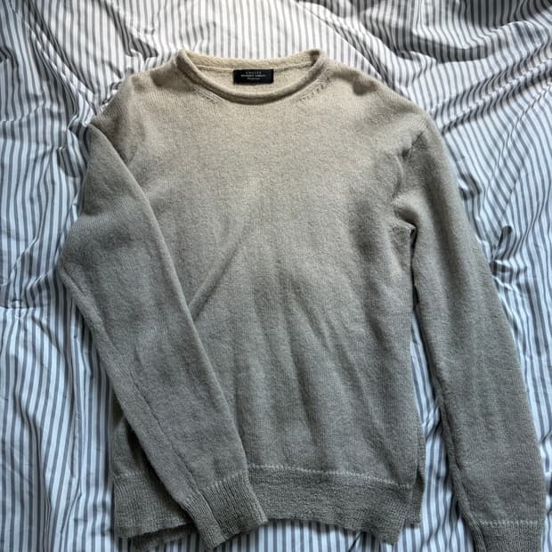 Unused  언유즈드 절개니트