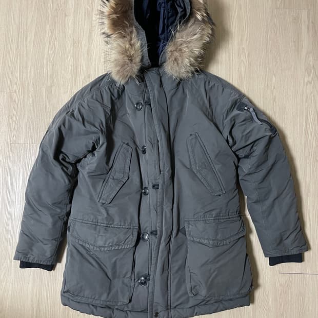 시리즈 나누크 패딩 사이즈 100