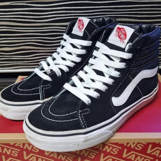 VANS 반스 블랙 화이트 하이탑 스케이트보드 슈
