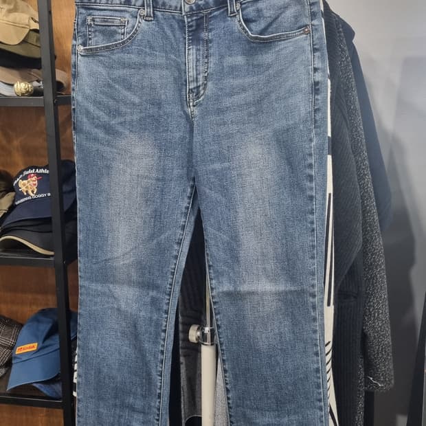 게스 데님팬츠 30size 2번입음