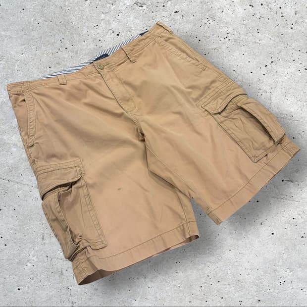 [38] 타미힐피거 베이지 카고 반바지 B879