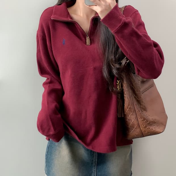 폴로 반집업 니트