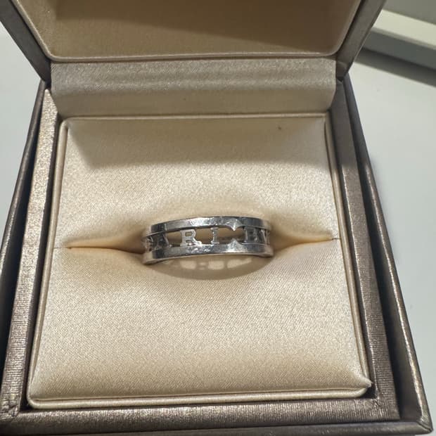 불가리 비제로원 화이트골드 18k 59호