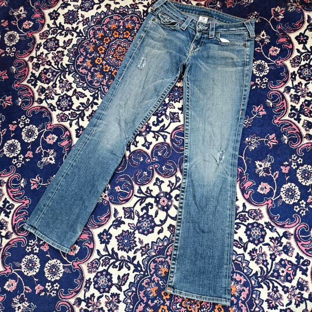 트루릴리젼 00's 빈티지 빌리 로우라이즈 부츠컷 데님 팬츠