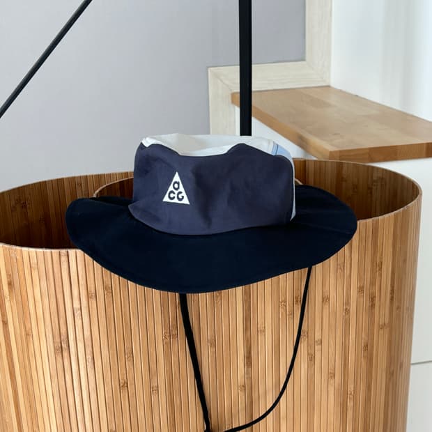 나이키 ACG 버킷햇 그리드아이언 블랙