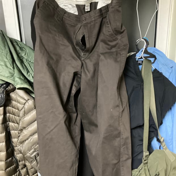 유니클로 U 와이드핏 치노팬츠 다크 브라운 42인치