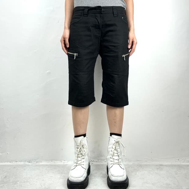 5351 POUR LES HOMMES Zip Detail Shorts