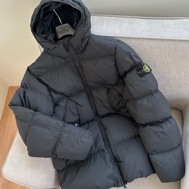 스톤아일랜드 패딩 12y