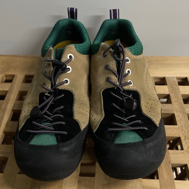 킨 KEEN 재스퍼 스니커즈 255mm