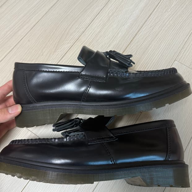 닥터마틴 아드리안